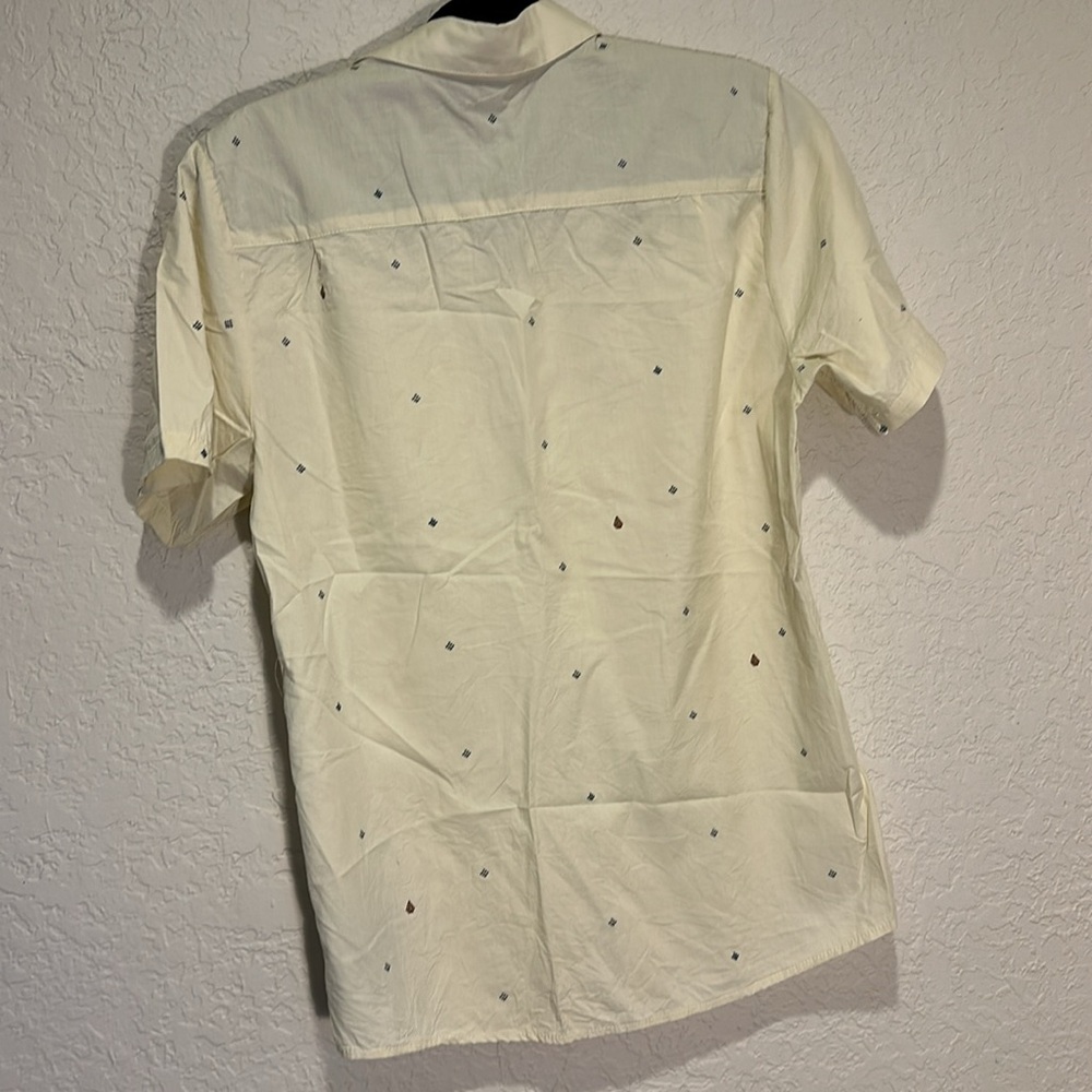 Volcom Button up - Picture 4 of 4